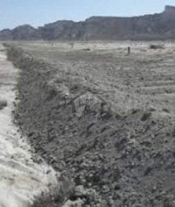 Mouza Gunz-4 Acre See Road Front Rs 28 Lac Per Acre In  Gwadar