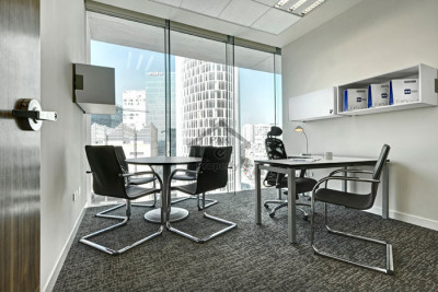 DHA Phase 4, 950 Sq. Ft.2nd Floor Office Available For Sale