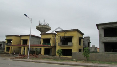 Nova Homes, 1 Kanal House For Sale