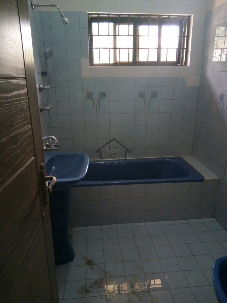 Beautiful Renovated House Available For Rent In Sector F-7 College Road