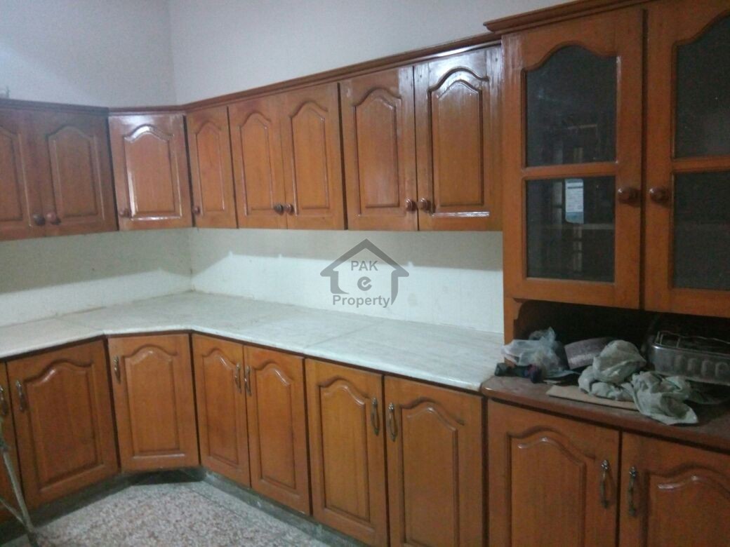 Beautiful Renovated House Available For Rent In Sector F-7 College Road
