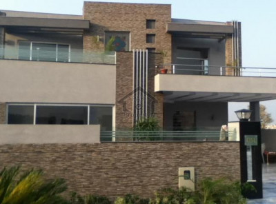 Soan Garden - Block H,10 Marla-House For Sale