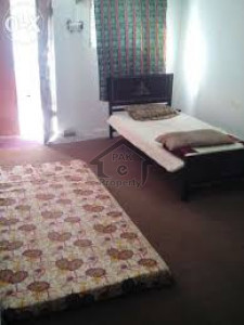 Single Room A vailable For Rent In G-9 (Only For Single Female)