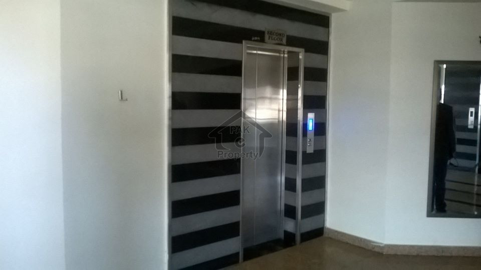 2 Bed Apartment Available in The Sanctuary Bahria Town Safari villa 3 Phase 2