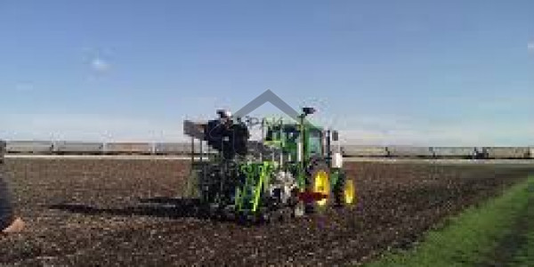 Plot For Sale In Soan Garden