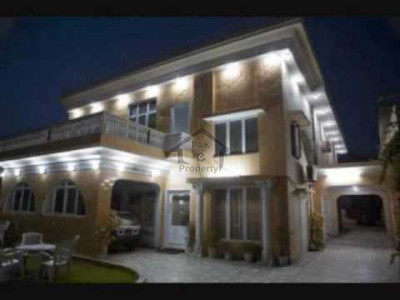 E-11/3 - 1 Kanal - House Is Available For Sale