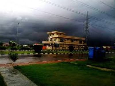 Bahria Town - Ghaznavi Block, - 10 Marla - Plot Is Available For Sale.