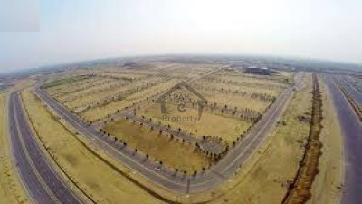 Bahria Town - Johar Block, 10 marla Plot For Sale