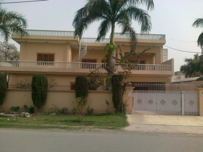 Rehman Villas, - 5 Marla - House for sale.