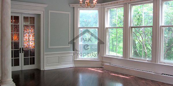 500 Yards 5 Bed New Bungalow With Basement For Rent Phase VIII