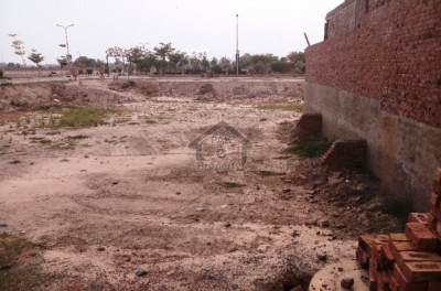 Madni Gardens Housing Scheme, - 5 Marla - Plot Is Available For Sale .