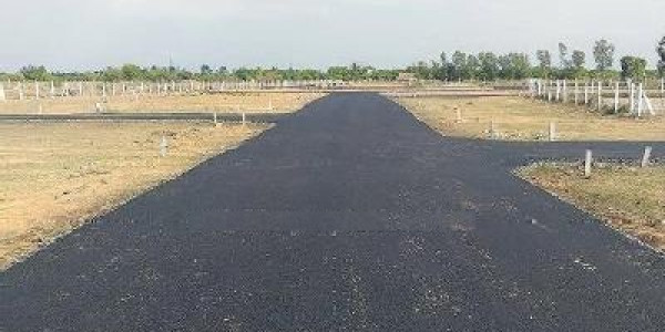 Gulberg Greens - Block D, - 4 Kanal - Commercial Plot Available For Sale.