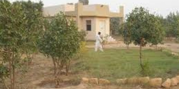 Bahria Town Phase 8 - Block I, 10 Marla Corner Plot For Sale .