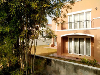 Beautiful 5 Bedrooms + Maid’s Room Villa at DHA-5 , Islamabad