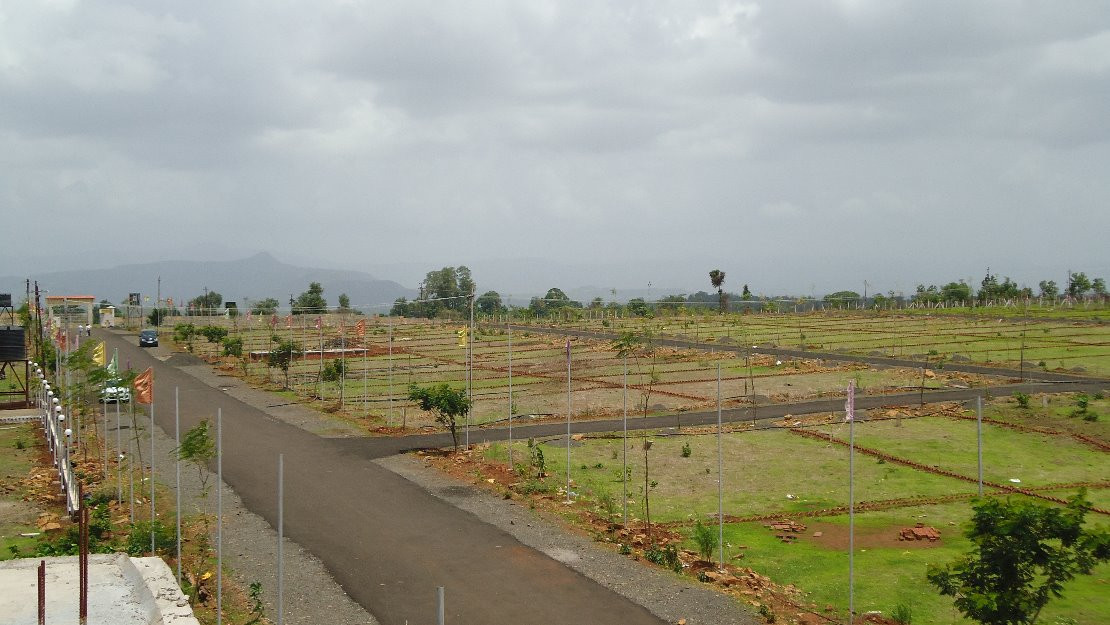 Ashrafi Town plot for sale.