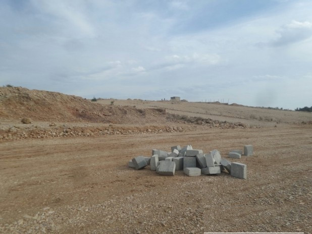 8 Kanal Land With 200 Feet Front Available For Investment At Main Canal Expressway Road Faisalabad