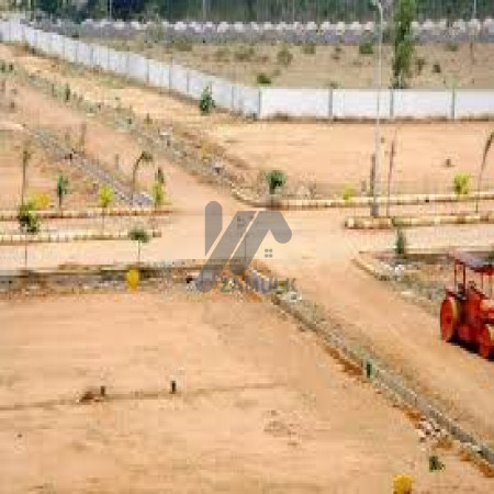 Plot For Sale In Park Enclave