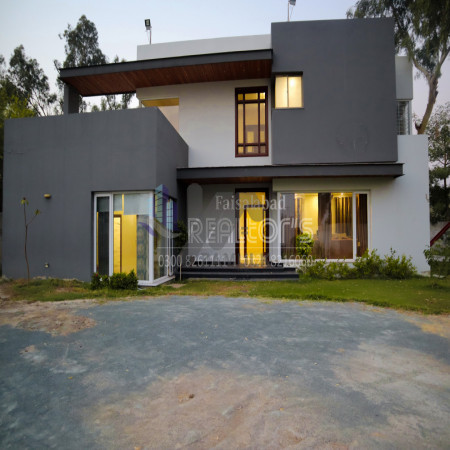 Luxury Furnished Farmhouse For Sale/Investment With Swimming Pool In Canal Road Faisalabad