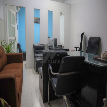 Furnished Office On Rent For Consultancy, Marketing, Travel Agencies In Kohinoor City Faisalabad