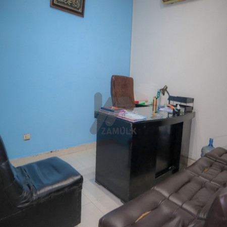 Furnished Office On Rent For Consultancy, Marketing, Travel Agencies In Kohinoor City Faisalabad