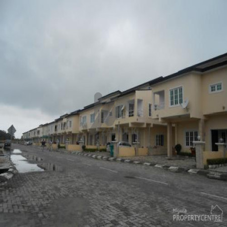 PLOT FOR SALE IN D-13/4