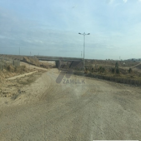 CORNER AND PARK FACE PLOT FOR SALE E-12/3