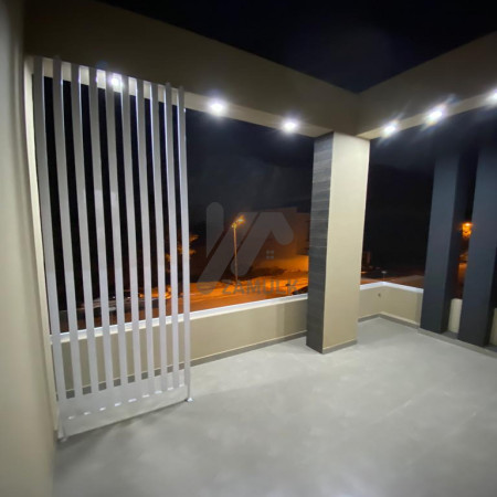 10 Marla House For Sale In Bahria Town Lahore Near Eiffel tower.