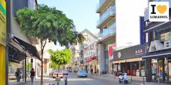 3500 Sq/Ft Office Available For Rent