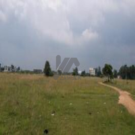 1 Kanal Plot For Sale In C-15