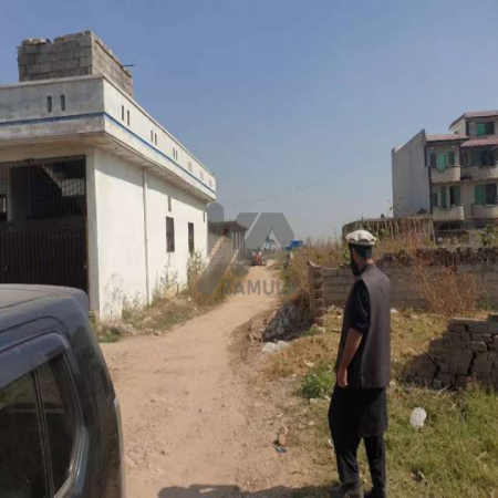 H-13 5 Marla Plot available for sale Prime location