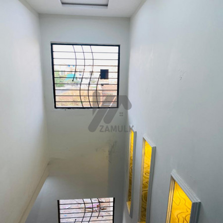 7 marla commercial plaza for sale in audit and account phase 1 college road lahore