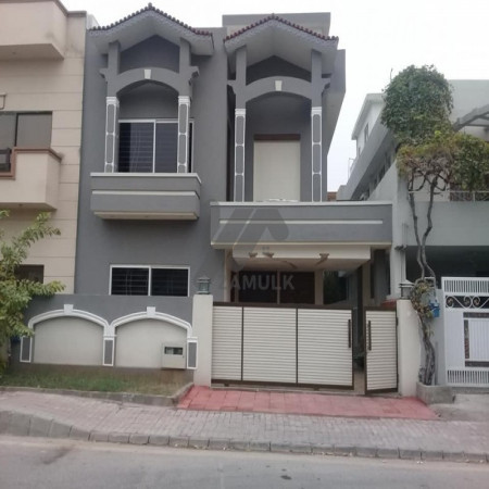 14.2 Marla House For Rent In I-8/3