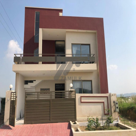 10 Marla House For Sale In DHA Phase 7