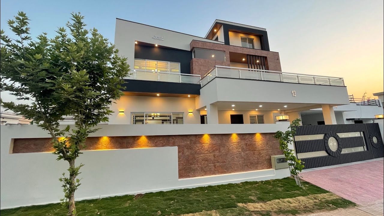 1 Kanal House For Sale In DHA Phase 7