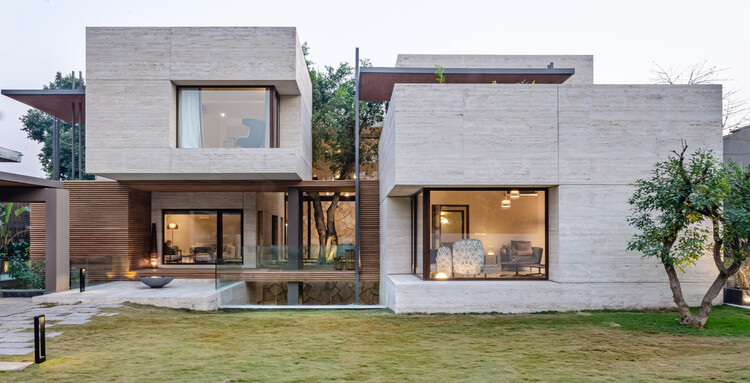 12.4 Marla House For Rent In I-8/2