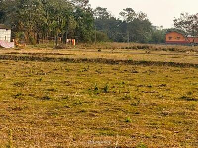 1 Kanal Plot For Sale In C-16