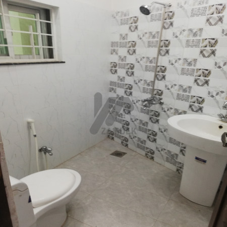 Warehouse For Rent On Main Multan Road