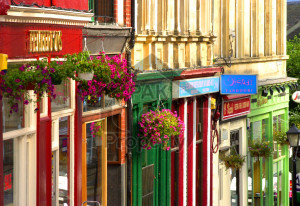 Commercial Unit For Rent in F10 Markaz At Good Location Size 18x26